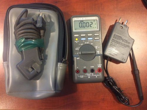 Fluke 88 Automotive Meter with Case and Accessories, Excellent condition