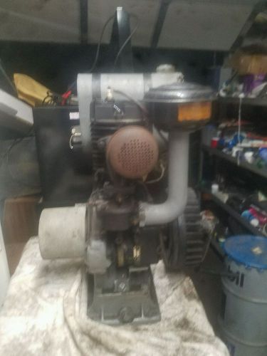 Vintage hit miss engine