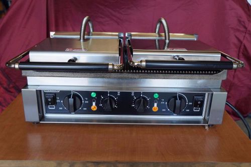 Hobart HCG2 Grooved Plate Panini Grill for Sandwiches Comes w/ 30 Day Warranty!