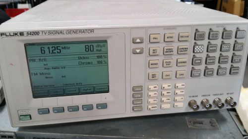Fluke 54200 M01 TV Signal Generator W/ 11 Factory Opt (Tested Good)