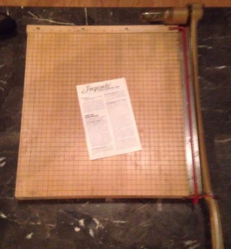 Vintage Ingento USA 1152 paper cutter 18 1/2 in x 18 1/2 in cutting surface NICE