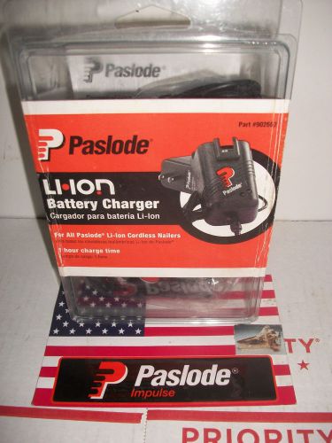 &#034;NEW&#034; PASLODE Part # 902667 Lithium Ion Battery Charger