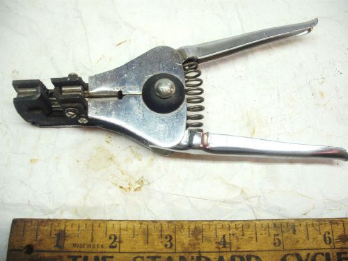 old used tools wire stripper plier nice