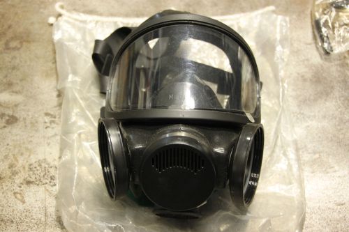 New with Tag, MSA Full Face Respirator, 7-204-1, Silicone, Medium, Sealed Bag