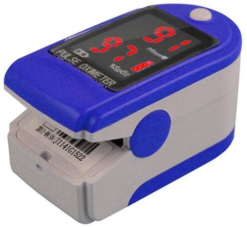 Digital LED Pulse Oxygen Pulse Rate O2 Oximeter Battery Child Adult Pediatric