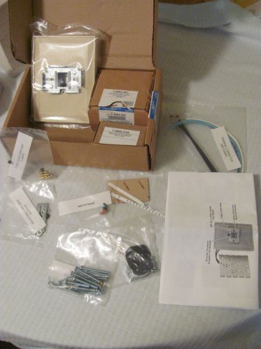 NIB JOHNSON CONTROLS L38-288 DIRECT ACTING THERMOSTAT KIT T-4002-303 COMMERCIAL