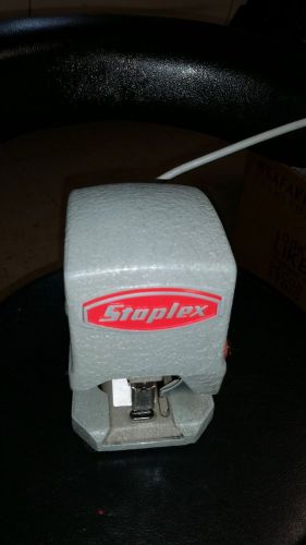 STAPLEX(WORKING VINTAGE ELECTRONIC STAPLER) MODEL: SJM-1 (TESTED-WORKS PERFECT)