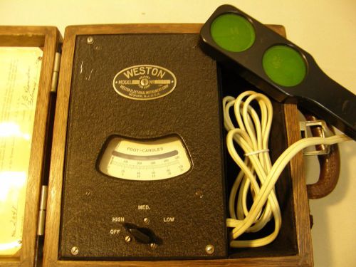 Weston model 603 Illumination Meter, Vintage in wooden box ! 1942 Working