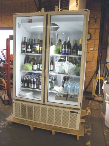 Master-bilt bmg-48 two door reach in dairy beverage deli display refrigerator for sale