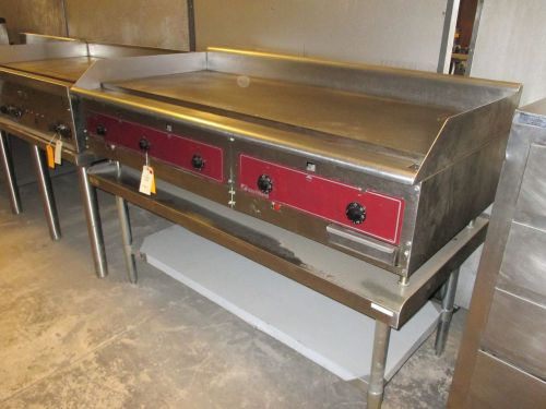 Gas Griddle , 60&#034; , Thermostatically Controlled