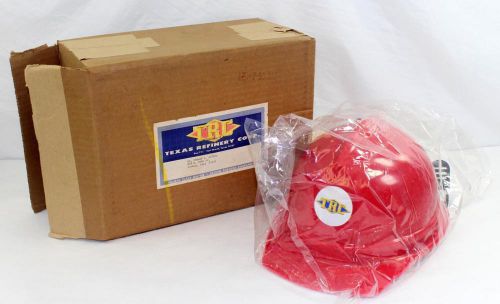 Unused 1977 nos texas refinery corp red hard hat in original box &amp; plastic for sale