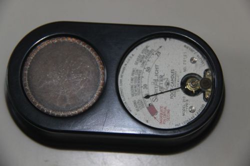 WESTON ELECTRIC  SIGHT LIGHT METER IN FOOT CANDLES  1937