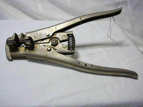 Vintage Ideal Industries E-Z Wire Stripper - Push Wire In and Squeeze the Handle