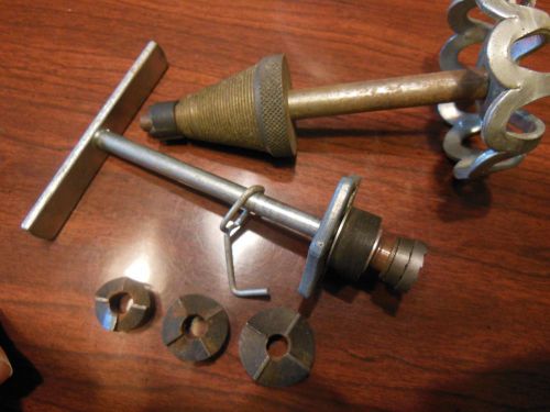 VINTAGE PAIR SET PLUMBERS FAUCET SEAT REPAIR TOOLS WITH EXTRA CUTTERS