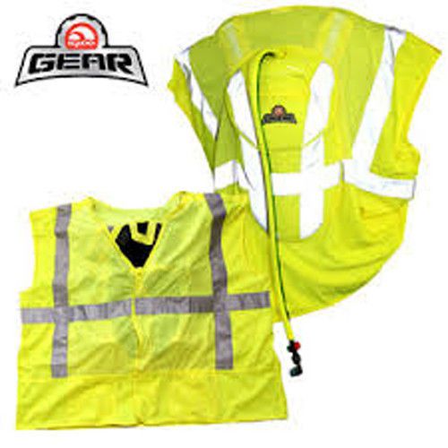 High Vis Hydration Vest- Igloo Back Pack,Class 2 Mesh,Holds 2 Litres Water, L/XL