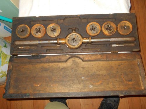 LARGE Wells Bros Greenfield &#034;Little Giant&#034; Tap &amp; Die Set