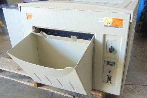 Kodak Min-R Mammography Film Processor W/T2 IS-199 Developer/Fixer - S375