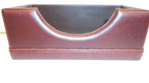 Passage 2 25085 Burgundy Leather Business Card Holder