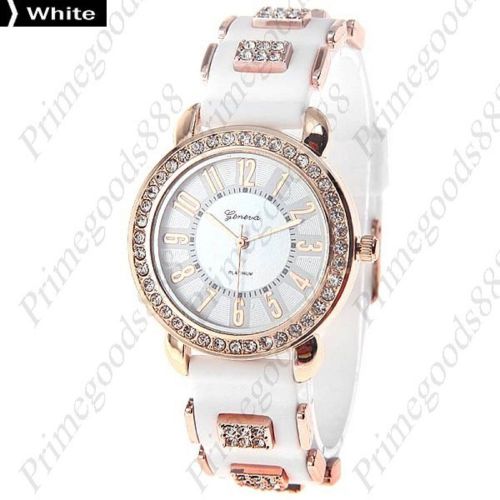 Round Rhinestones Rubber Band Lady Ladies Wrist Quartz Wristwatch Women&#039;s White