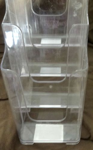 DEFLECTO CORP. CLEAR ACRYLIC LITERATURE DISPLAY STAND  WALL OR TABLE  4 5/8&#034;