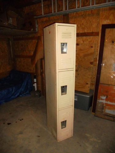 Old vintage (3) tier 6&#039; tall 18&#034; x 12&#034; metal locker; school / gym locker storage for sale