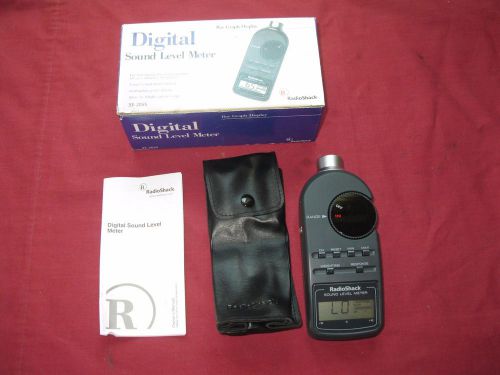 Audio Digital Sound Level Meter Model 33-2055 Radio Shack w/Case Box &amp; Manual