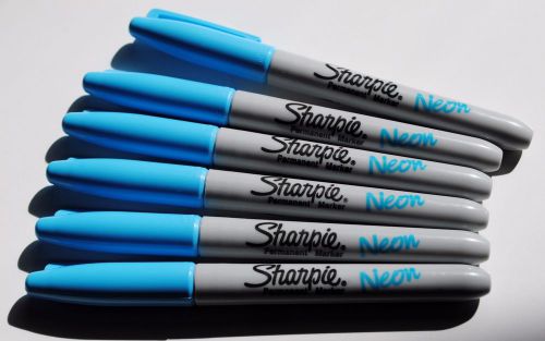 Sharpie Neon Permanent Markers Black light Neon fluorescent Blue 6 six pack New
