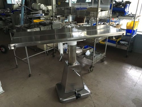 Shor-Line Classic V-Top Veterinary Surgical Table Hydraulic