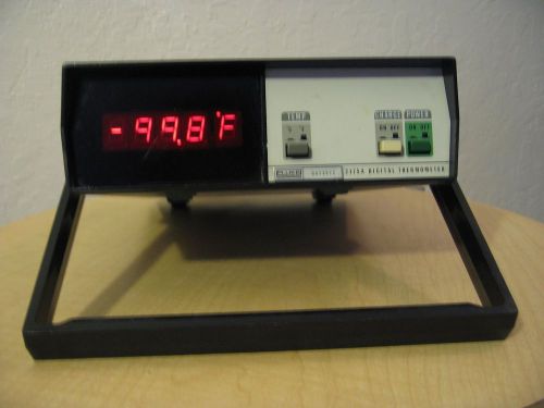 Fluke Model 2175A Digital Thermometer (used)