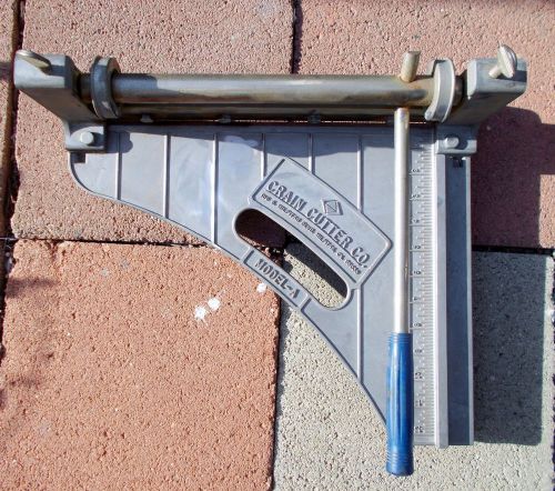 VINTAGE WORKING CRAIN CUTTER CO. MODEL-A VINYL TILE CUTTER  WITH GUIDE.