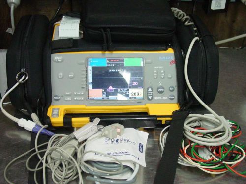 WELCH ALLYN MRL PIC BIPHASIC PACING AED EtCO2 12 LEAD SpO2 BP TEMP E
