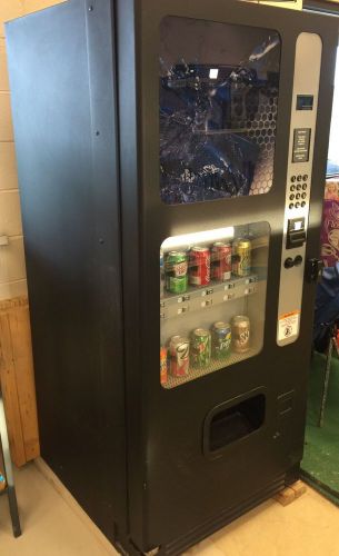 Selectivend soda pop vending machine (cb500) for sale