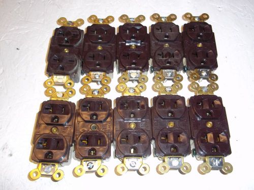 10 NEW HUBBELL RECEPTICAL 5362 BROWN 125 VAC 20 AMP NEMA 5 20R LISTED 223A