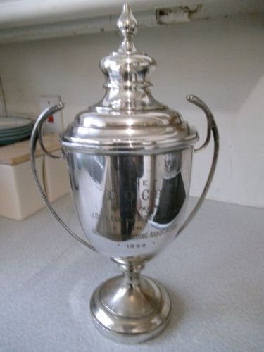 LARGE VINTAGE 1940S SILVER PLATED TROPHY- DD CUP -ANGUS HORSE BREEDING ASSC CUP