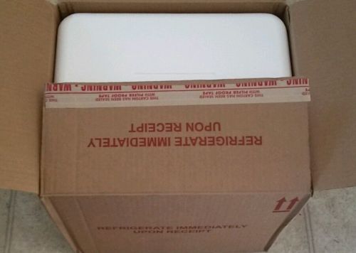 Styrofoam Insulated Cooler with Shipping Box 12.25L x 10 3/8W x 9.25H interior