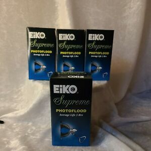 Lot 4 EIKO “Supreme” PHOTOFLOOD Light Bulbs 250 W/BCA 115-120 Volts