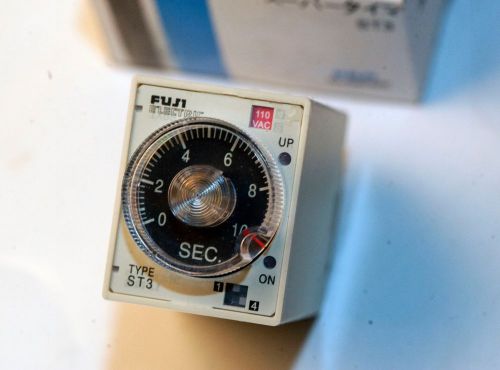 Fuji st3p electric timer relay multi-range from 0 to 6min 110v,usa shipping for sale