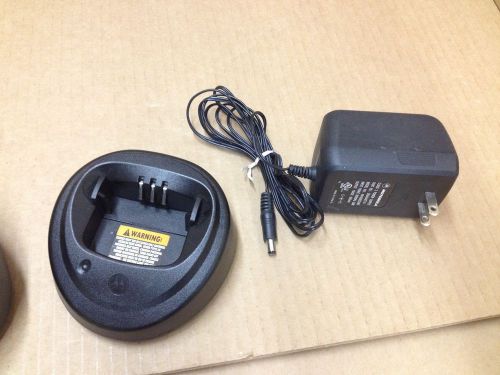 Oem motorola charger  cp200 cp200d cp150 cp200xls pr400, tested used. free ship for sale