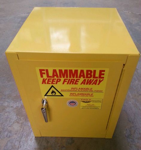 Eagle Flammable Safety Storage Cabinet 4 Gal 1903 Self Closing w/ Key