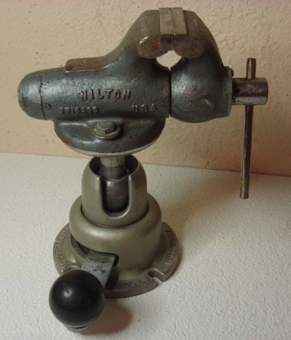 VINTAGE WILTON 820 OR 920 M VISE &amp; POWRARM JUNIOR 8&#034;TALL 2&#034; JAWS OPENS UP TO 3&#034;