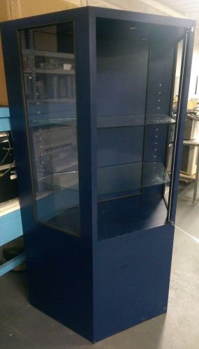 Adjustable 6&#039; Height 4&#039; Width Navy Blue Trapezoid Display Case