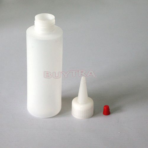 Small 4 OZ Clear Round Squeeze Dispensing Bottle with Removable Red Cap US 1 BB