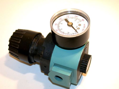 New wilkerson air regulator w/ gage 1/4&#034; npt r16-02-000a for sale