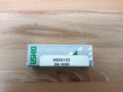 Ushio 22.8v 50w SM-18566 T3 G6.35 2 pin Halogen Lamp OR Surgical Ophthalmology