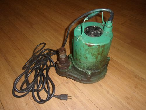 HYDROMATIC PUMPS SUBMERSIBLE SUMP PUMP OSP50M1 0.5 HP **USED**