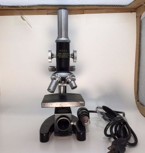 VINTAGE MISCO MICROSCOPE WITH WORKING LIGHT. MODEL 110-60 lot-3