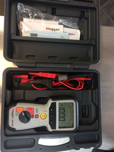 Megger MIT400  Insulation and Continuity Tester