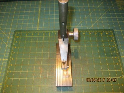 MACHINIST TOOLS * DIAL INDICATOR STAND * SERRATED * ~ 3-1/2 X 2