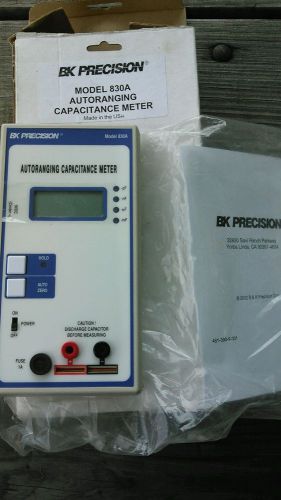 BK Precision 830A  Aut Ranging   Capacitance Meter