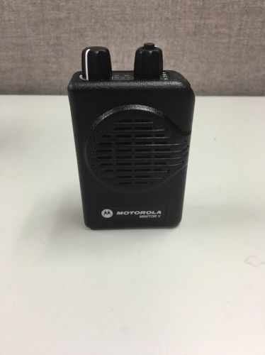 Motorola Minitor V pager UHF 462-469